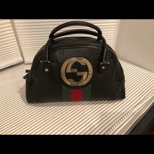 Gucci Boston Bag Black Pebbled Leather Gold